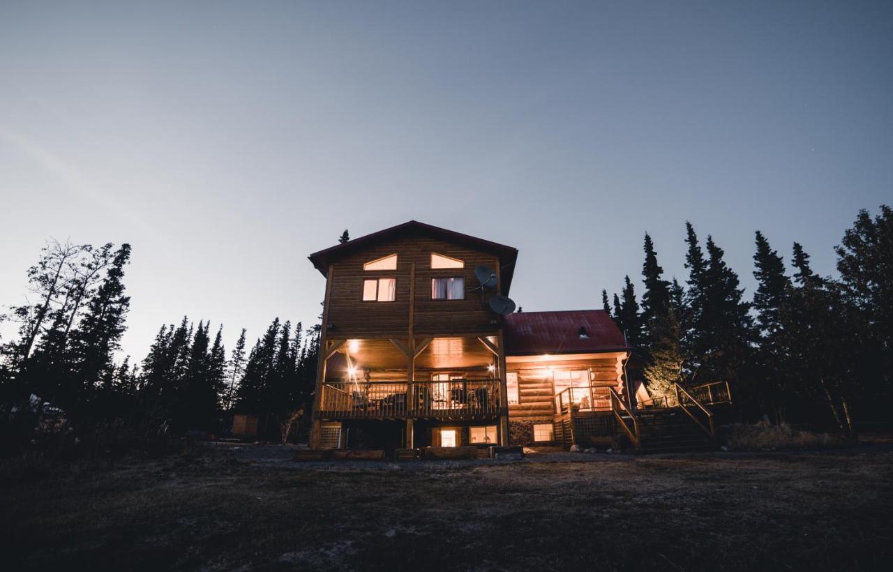 Mount Logan Ecolodge Haines Junction Exterior photo
