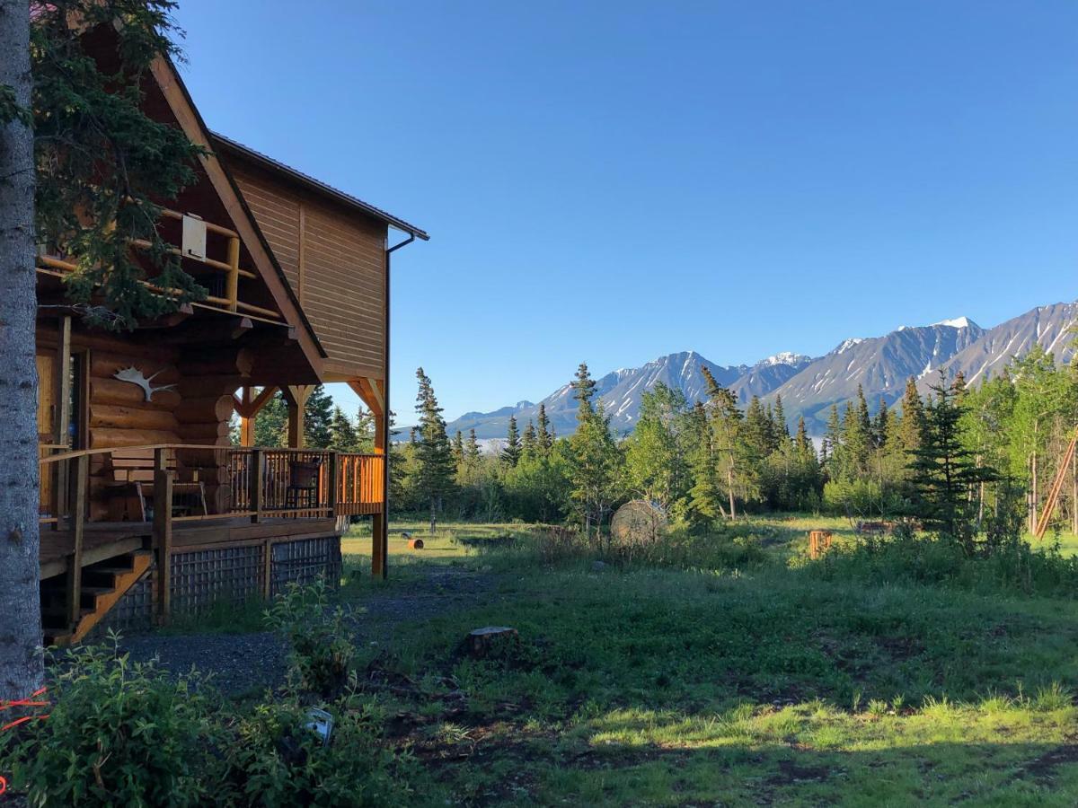 Mount Logan Ecolodge Haines Junction Exterior photo
